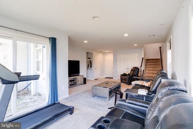 7520 CALAIS WAY, Glen Burnie, MD 21060