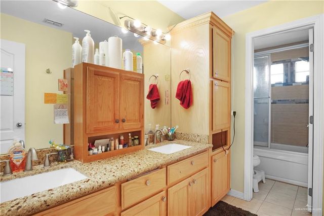 2416 S Hibiscus Street, Pharr, TX 78577