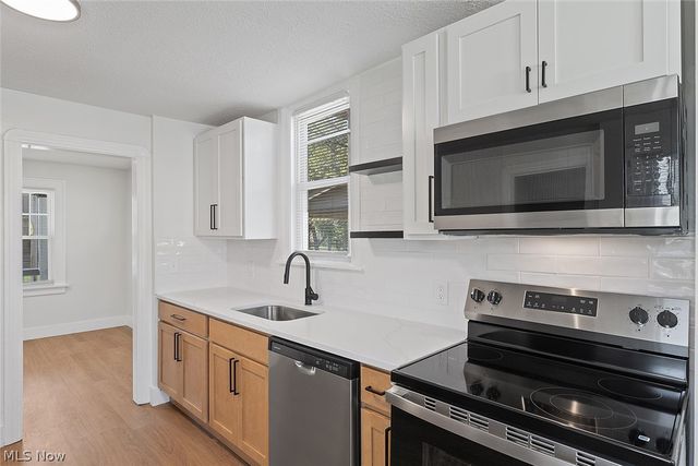 3363 W 136th Street, Cleveland, OH 44111