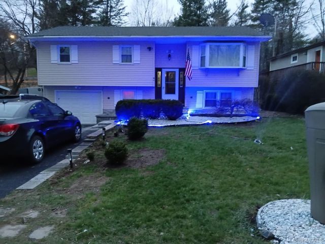 22 Grove Street, Harriman, NY 10926