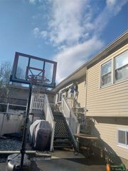 22 Grove Street, Harriman, NY 10926