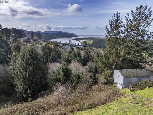 14901 Summit Rd, Pacific City, OR 97135