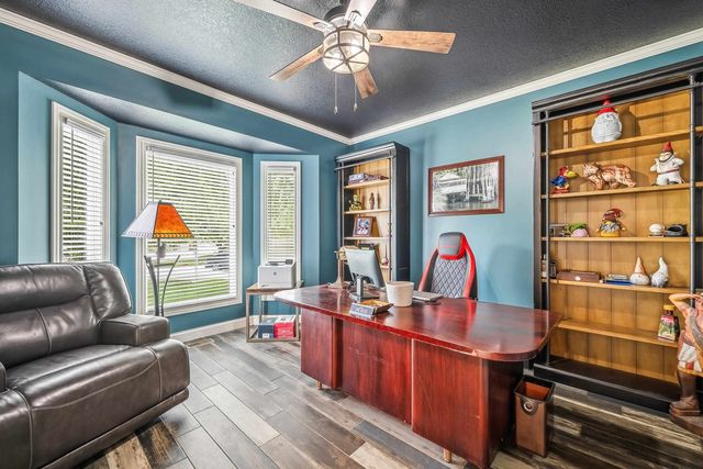 436 N Bridgefield Court, Wichita, KS 67230
