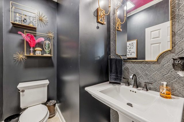 436 N Bridgefield Court, Wichita, KS 67230