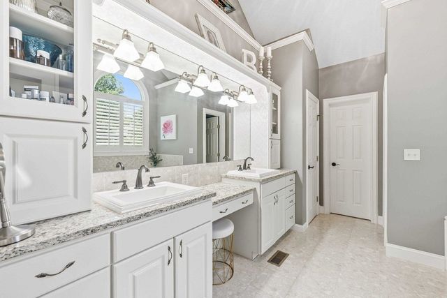 436 N Bridgefield Court, Wichita, KS 67230