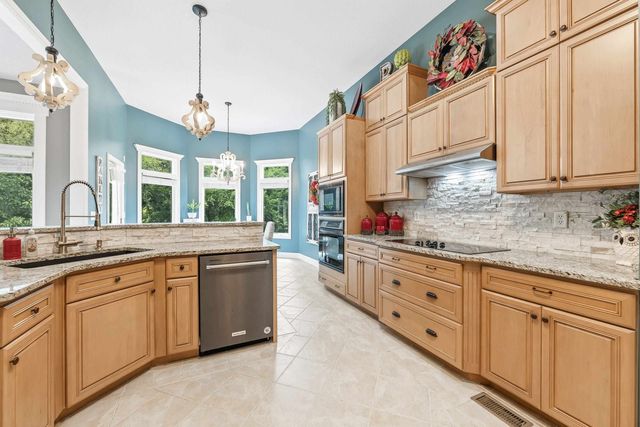 436 N Bridgefield Court, Wichita, KS 67230