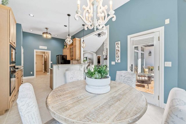 436 N Bridgefield Court, Wichita, KS 67230