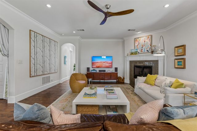 6714 Ellsworth Avenue, Dallas, TX 75214