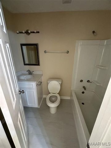 1845 Young Farm Road, Montgomery, AL 36106