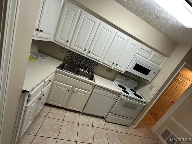 1845 Young Farm Road, Montgomery, AL 36106