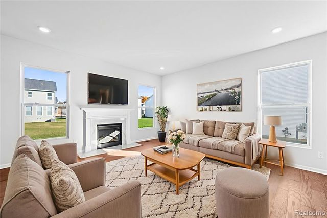 27146 Silo Drive, Saline, MI 48176