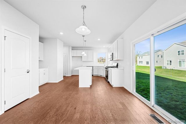 27146 Silo Drive, Saline, MI 48176