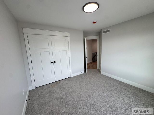 383 Wind River Drive, Shelley, ID 83274