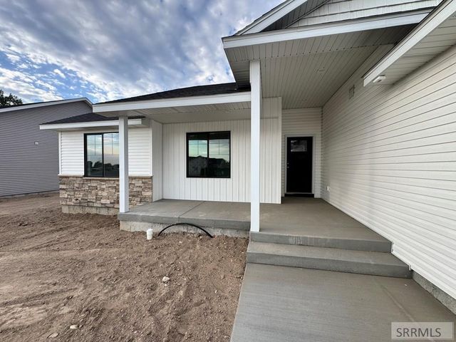 383 Wind River Drive, Shelley, ID 83274