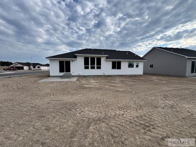 383 Wind River Drive, Shelley, ID 83274