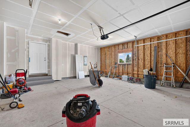 383 Wind River Drive, Shelley, ID 83274