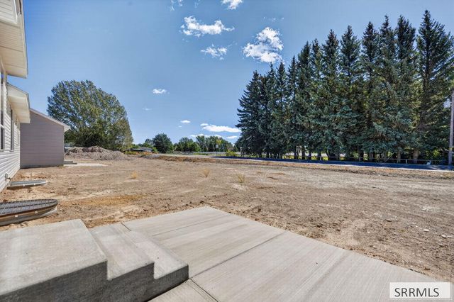 383 Wind River Drive, Shelley, ID 83274