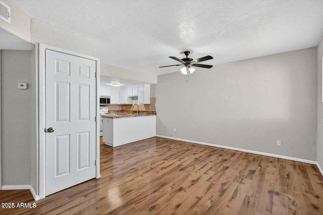 21622 N 23RD Avenue B 304, Phoenix, AZ 85027