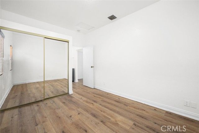 12101 Freeman, Hawthorne, CA 90250