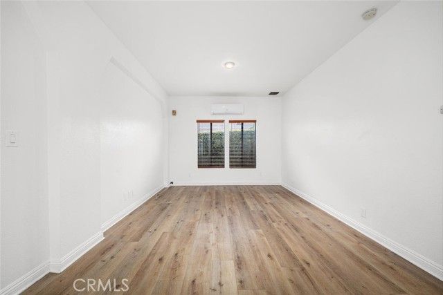 12101 Freeman, Hawthorne, CA 90250