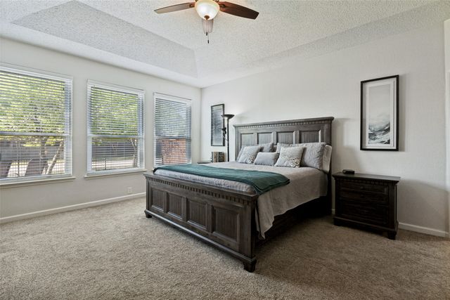 9806 Chasefield Drive, Rowlett, TX 75087