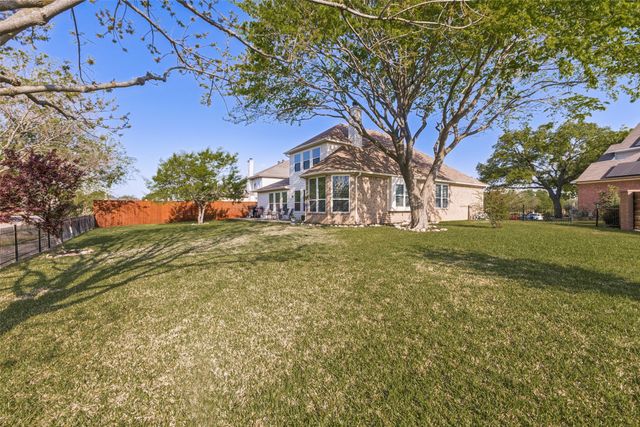9806 Chasefield Drive, Rowlett, TX 75087