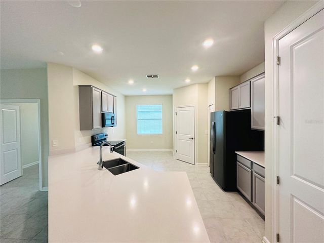 16421 FERNRIDGE STREET, Clermont, FL 34714