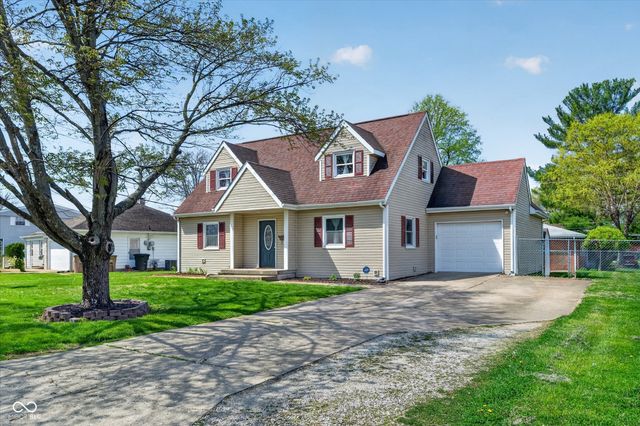 2430 Westline Drive, Columbus, IN 47203