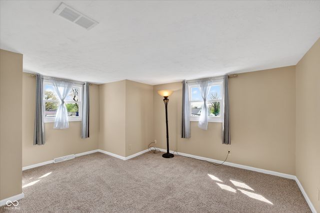 2430 Westline Drive, Columbus, IN 47203