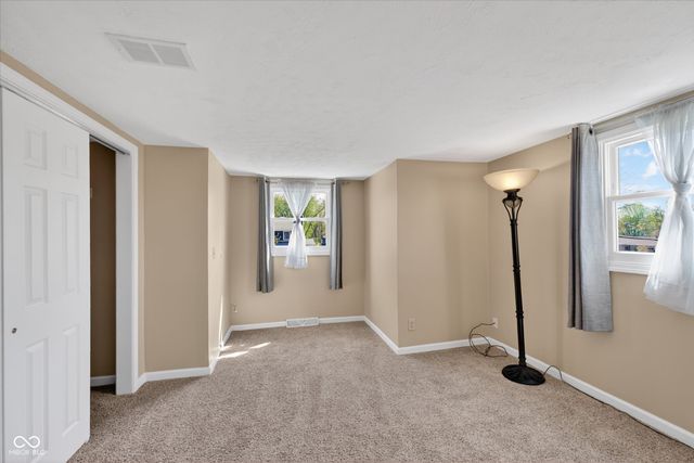 2430 Westline Drive, Columbus, IN 47203