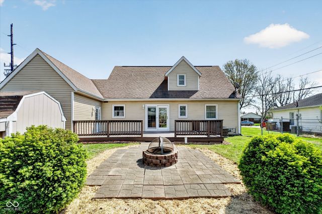 2430 Westline Drive, Columbus, IN 47203
