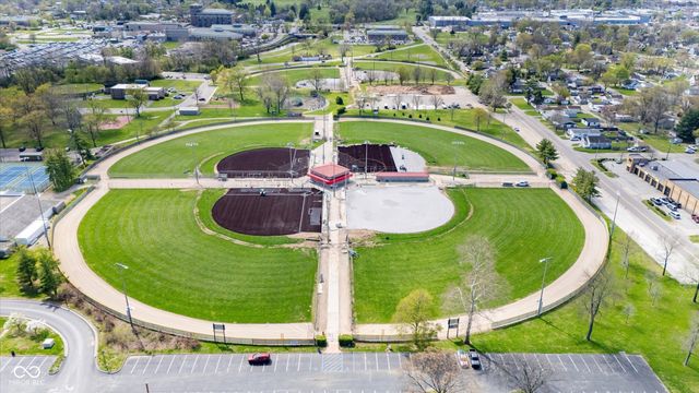 2430 Westline Drive, Columbus, IN 47203