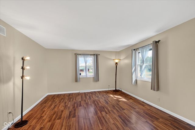 2430 Westline Drive, Columbus, IN 47203