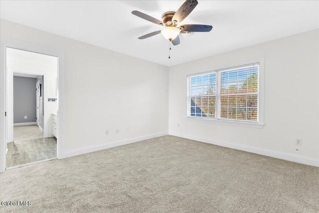 30 Stone Arabia Drive, Troy, NY 12180