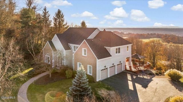 30 Stone Arabia Drive, Troy, NY 12180