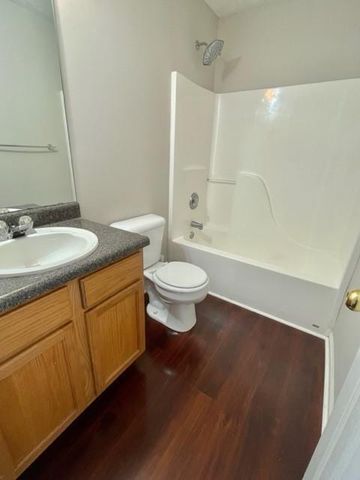 8043 Clearview Circle, Riverdale, GA 30296