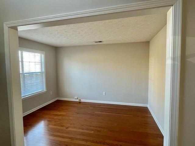 8043 Clearview Circle, Riverdale, GA 30296