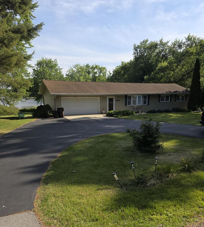 4507 W 173rd Avenue, Lowell, IN 46356