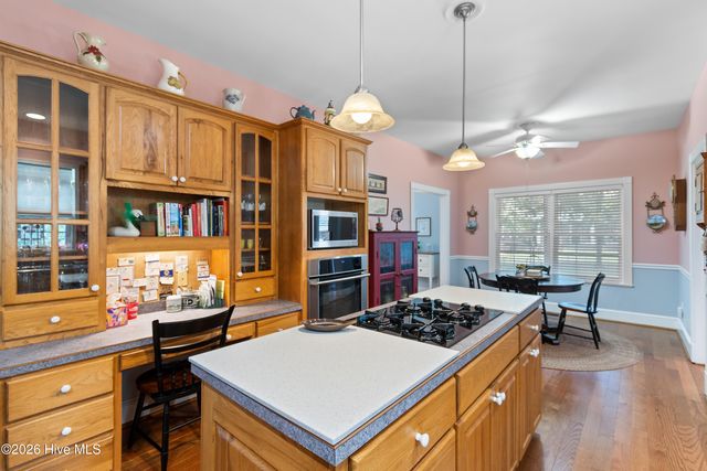 1008 Newton Drive SE, Southport, NC 28461