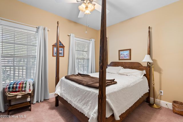 1008 Newton Drive SE, Southport, NC 28461