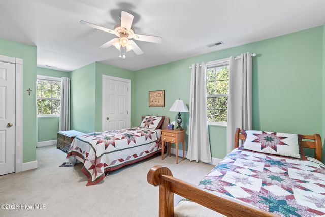 1008 Newton Drive SE, Southport, NC 28461