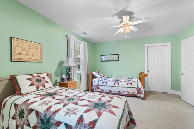 1008 Newton Drive SE, Southport, NC 28461