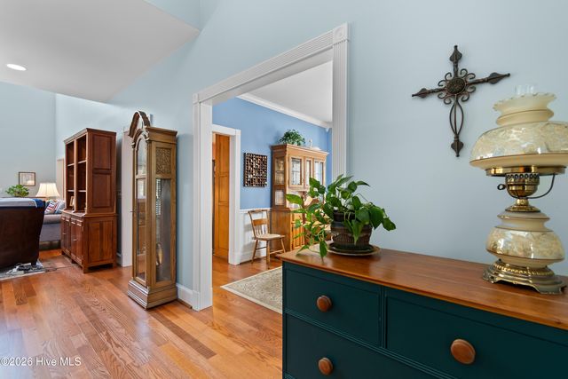 1008 Newton Drive SE, Southport, NC 28461