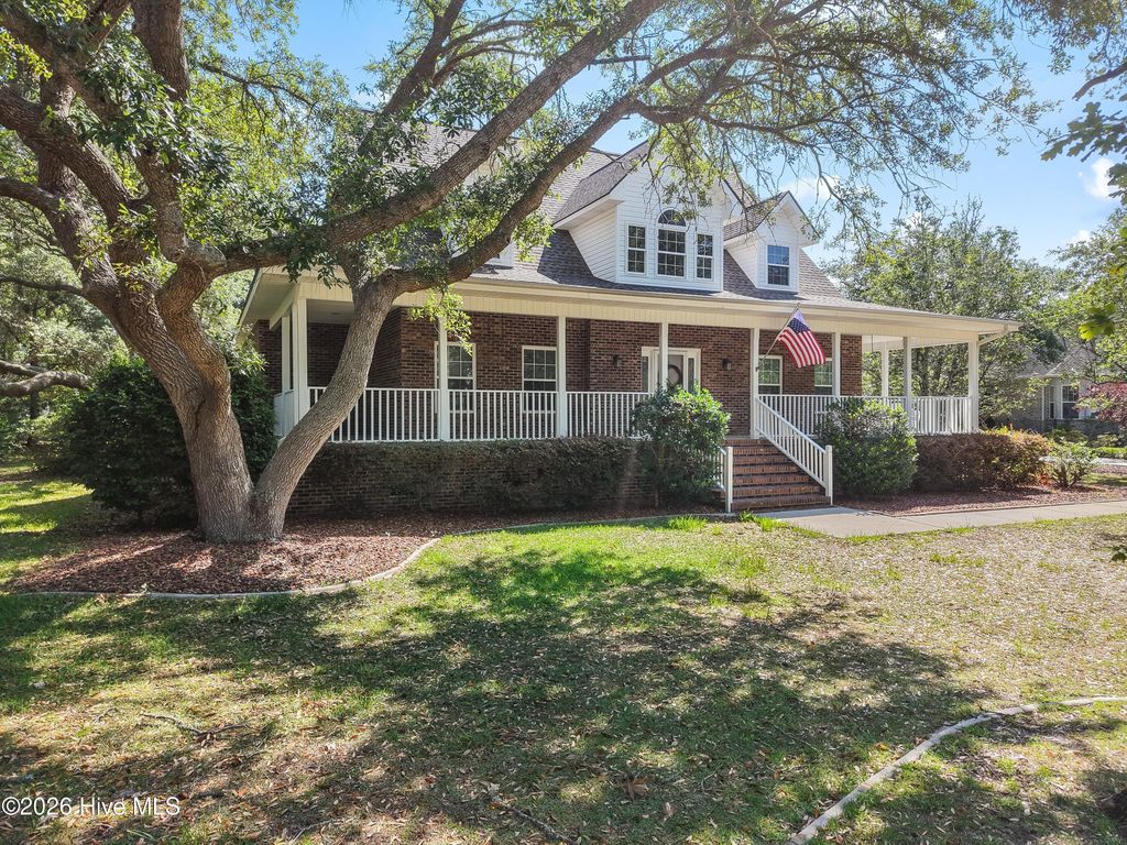 1008 Newton Drive SE, Southport, NC 28461