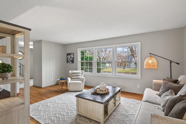 6815 Irving Avenue S, Richfield, MN 55423