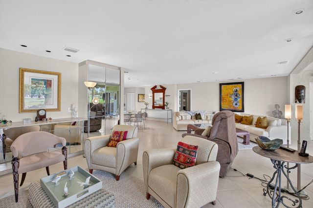 4 Eastgate Drive C, Boynton Beach, FL 33436