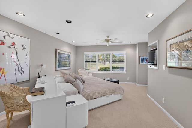 4 Eastgate Drive C, Boynton Beach, FL 33436