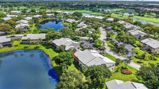 4 Eastgate Drive C, Boynton Beach, FL 33436