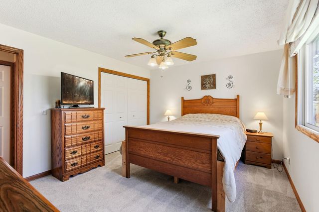 17701 Jaguar Path, Lakeville, MN 55044