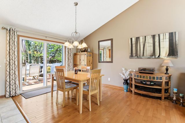 17701 Jaguar Path, Lakeville, MN 55044